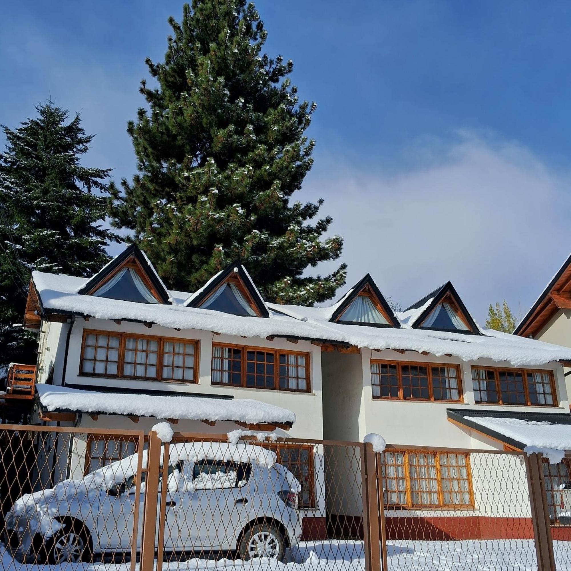 La Ponderosa Apart Hotel San Carlos de Bariloche Exteriér fotografie